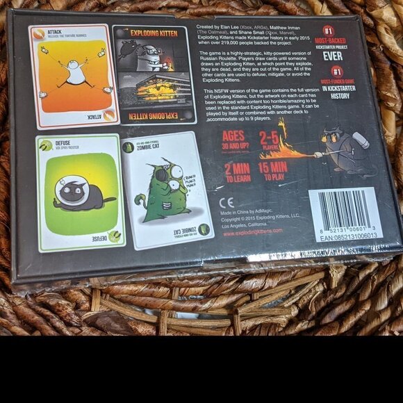 Exploding Kittens: NSFW Edition - Picture 2 of 3